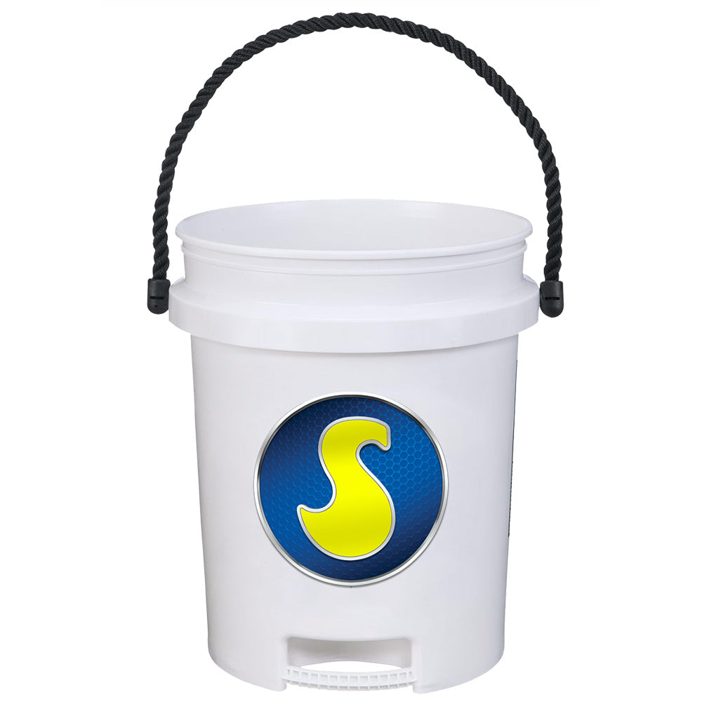 Star brite Ultimate 5-Gallon Durable Bucket with rope handle and integrated base pour handle