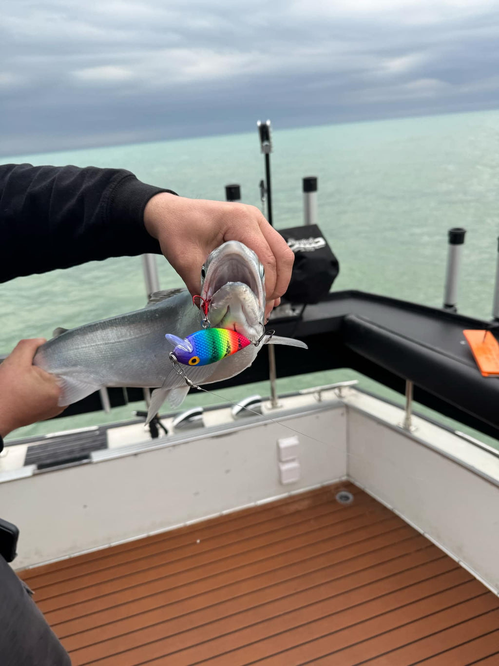 Ice Strong Outdoors - Killer Fish - Rattling Shallow Diver UV