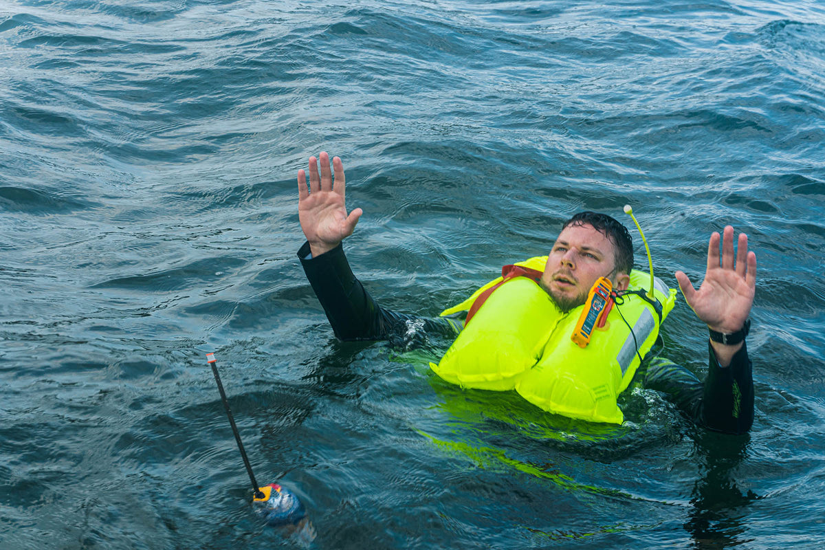 Ocean Signal rescueME EPIRB3 - Category 2