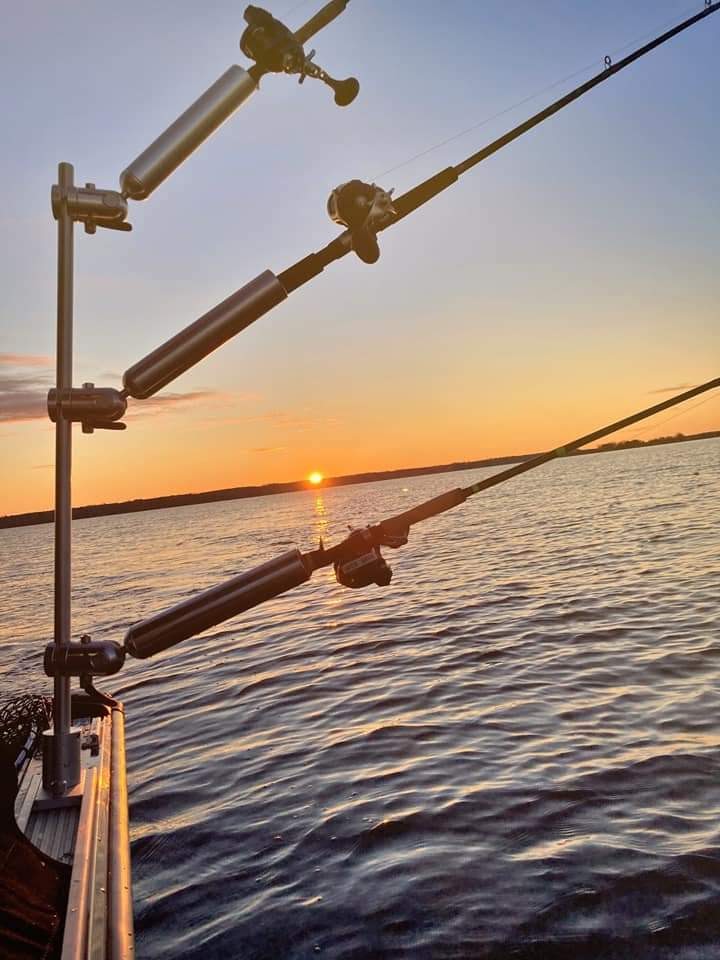 Cisco Tree Mast with 3 Adjustable Rod Holders