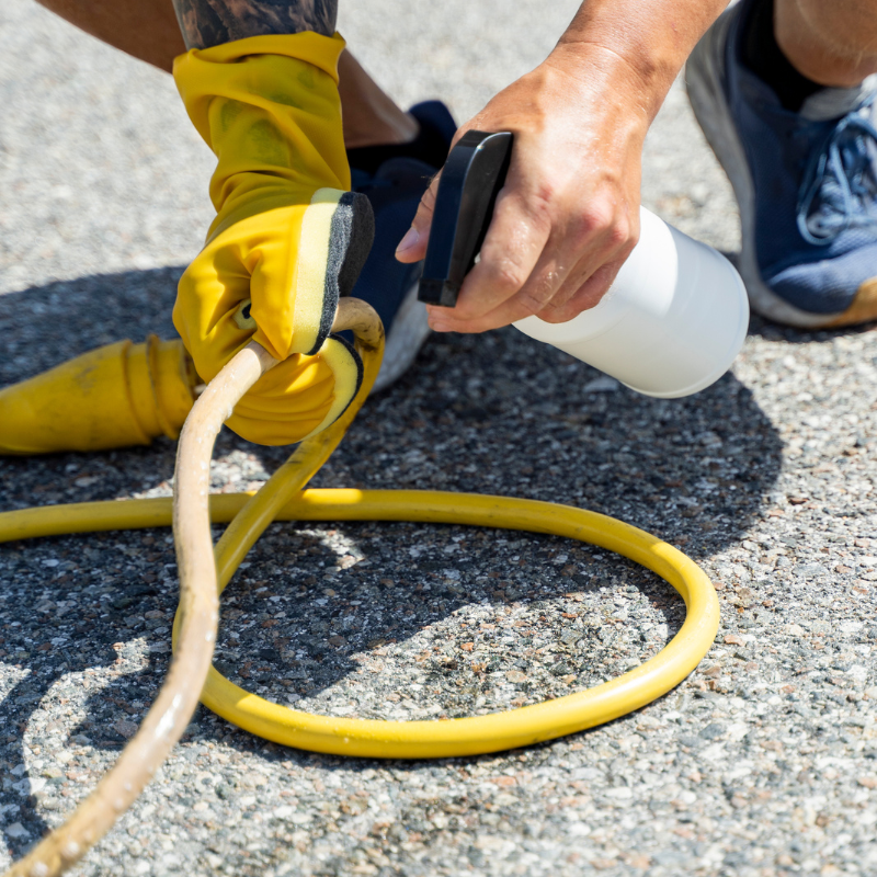 Abrasive Cleaning Mitt